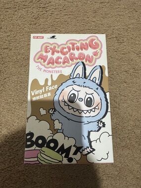 Labubu Macaron sesame bean